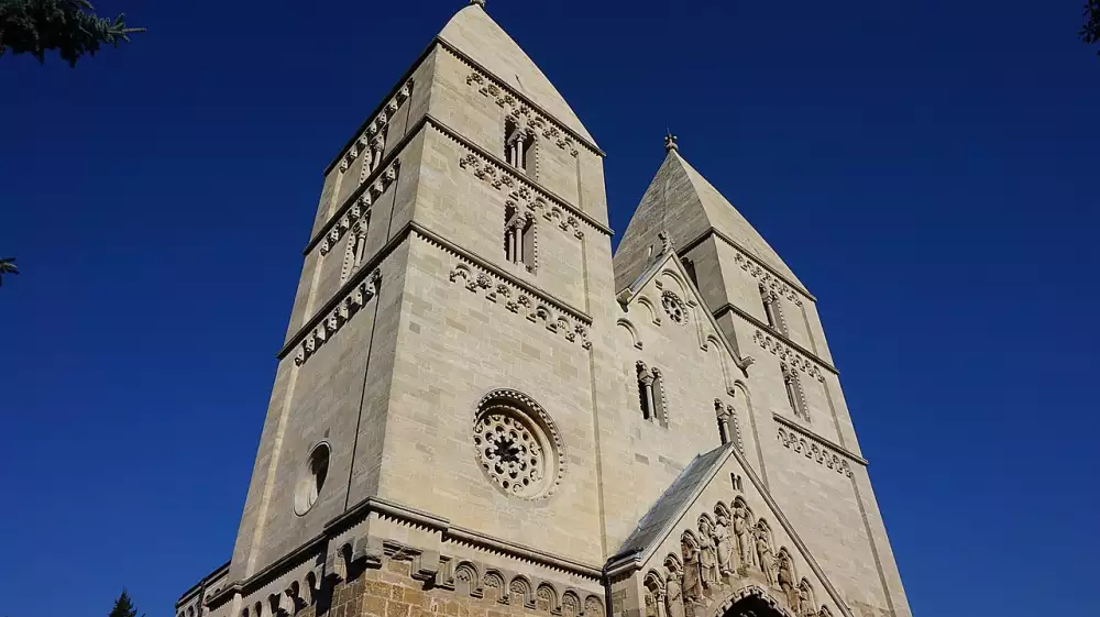 Jak Udělat Levný Chodník